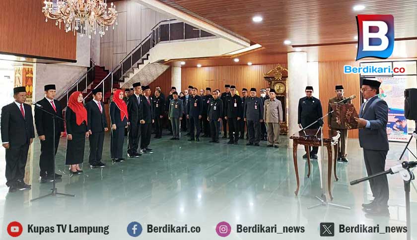 Bupati Lambar Lantik 7 Pejabat Eselon IIB, Berikut Namanya