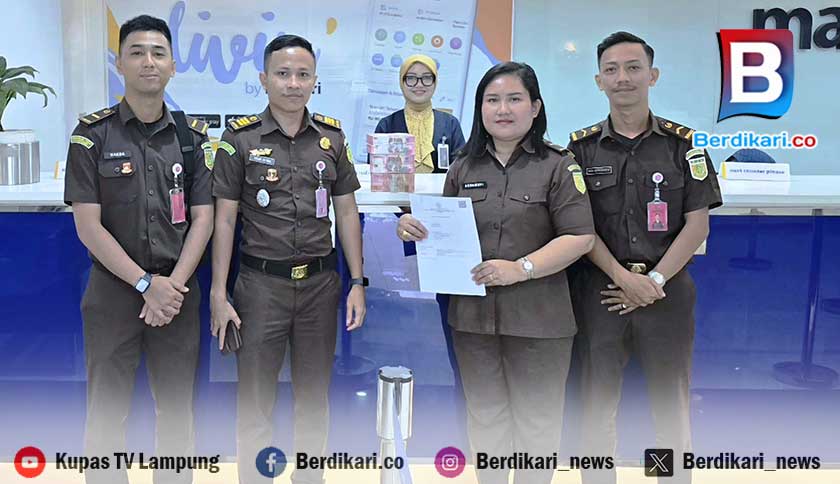 Kejari Setor Rp 300 Juta Kerugian Negara Kasus Korupsi SPAM Way Rilau