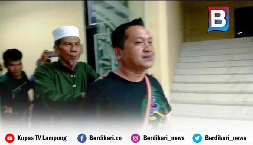 Polda Tahan Mantan Amir Khilafatul Muslimin Abu Bakar