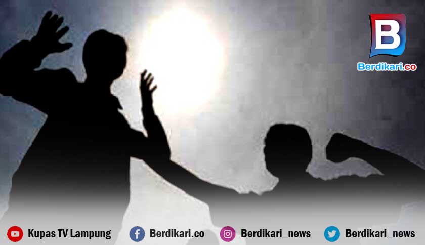 Polisi Buru Preman Pemalak Pedagang Duku di Lamteng