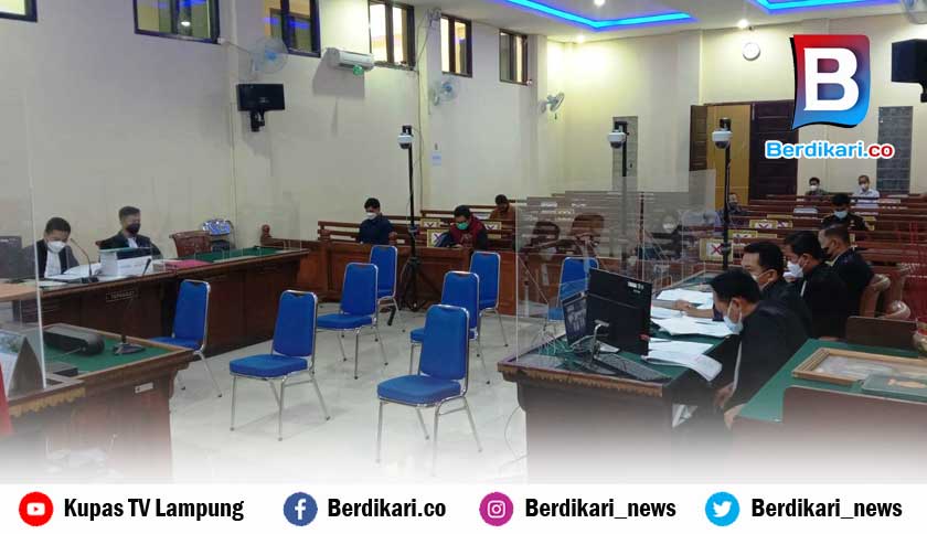 Sidang Korupsi Dinas PUPR Lampura, Bachtiar Basri Dapat Jatah Proyek, Akbar Menangis Minta Maaf