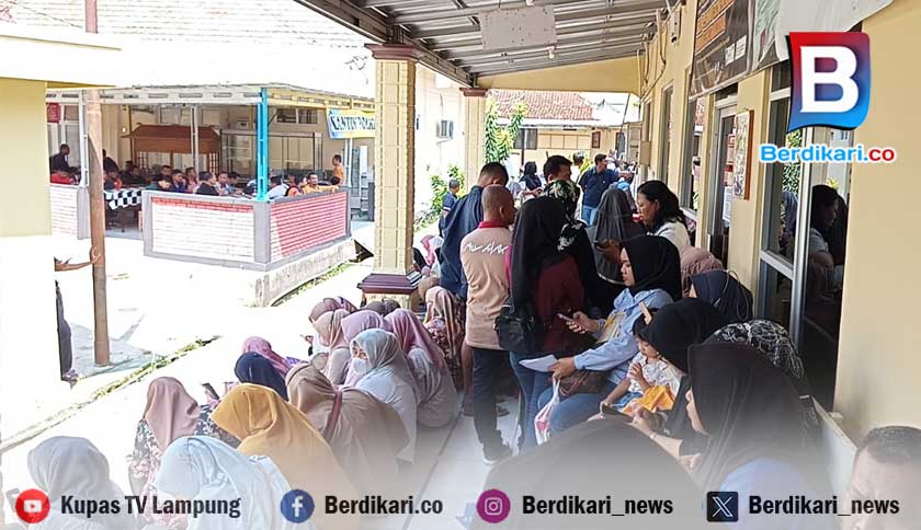 Tanggapi Lonjakan Pemohon SKCK, Polres Metro Kerahkan Personel Tambahan 
