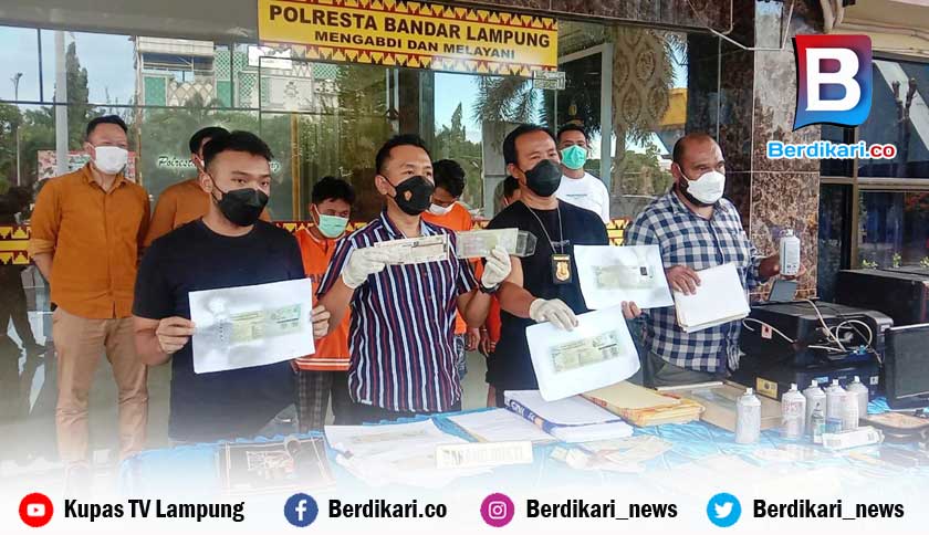 Berita